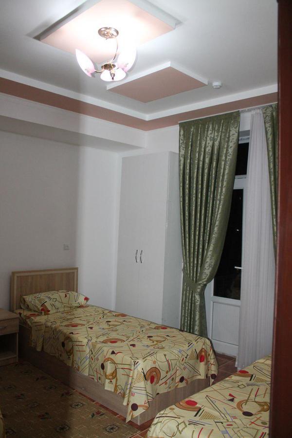 Daryo Hostel Бухара Екстериор снимка