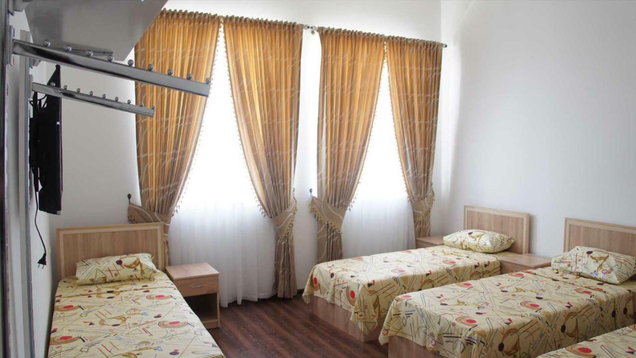 Daryo Hostel Бухара Екстериор снимка